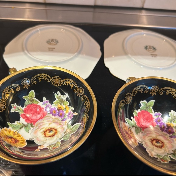2x Vintage Mitterteich Black Gold Lace & Flowers Bavaria Germany Cup & Saucer - Picture 8 of 8